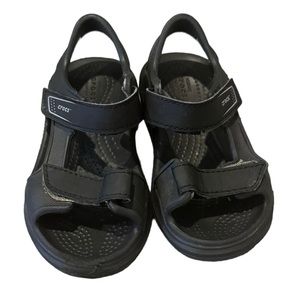 Crocs zelcro sanadals two straps child size 10
